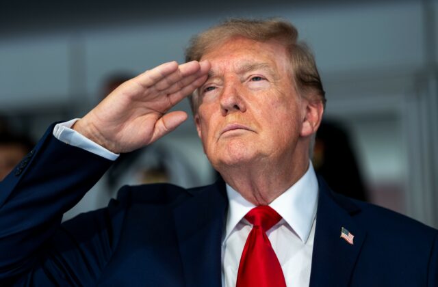 Trump hrozí Kanade zdvojnásobením ciel na autá, autodiely či oceľ