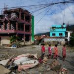 91511_nepal_flash_floods_35788-640x420.jpg