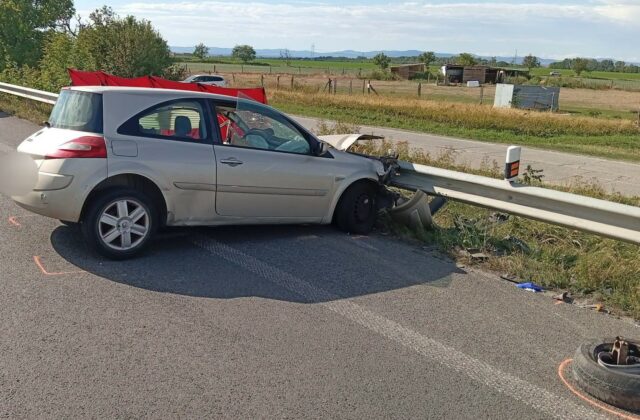 Tragická dopravná nehoda si vyžiadala život 71-ročného vodiča, v protismere narazil do kamiónu – FOTO