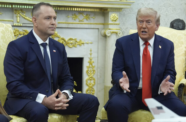 Trump chce americkú vojenskú základňu v Poľsku. Jej umiestnenie môže oznámiť „veľmi skoro“