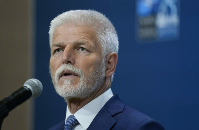 Pavel kritizuje Ficov postoj k článku 5 NATO. Premiér podľa českého prezidenta nepochopil, čo je solidarita