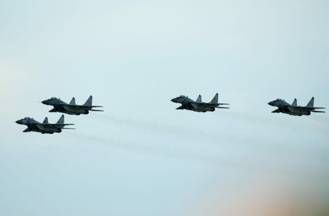 Darovanie stíhačiek MiG-29 bývalou vládou nebolo trestným činom, informovala Generálna prokuratúra