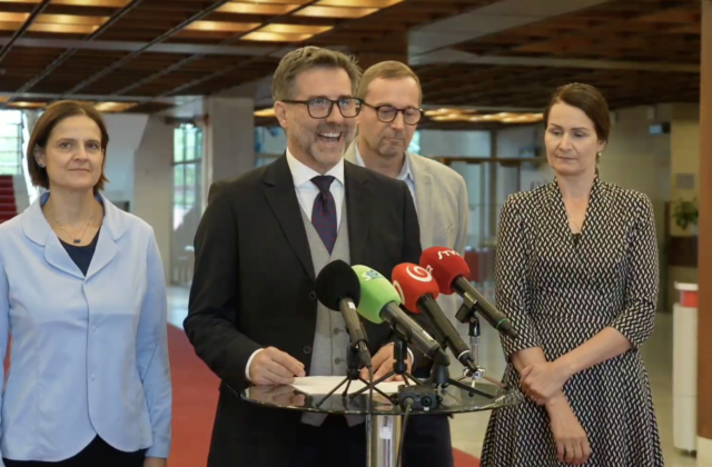 Budova Slovenského národného múzea sa podľa odborníkov hýbe. SaS žiada okamžité riešenie – VIDEO