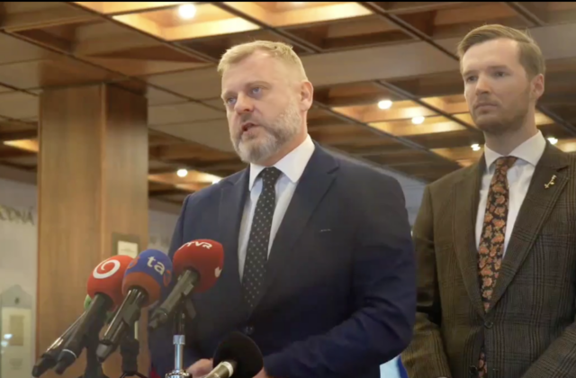 Liberáli pripravia uznesenie k Ukrajine, chcú potvrdenie postojov, ktoré prezentoval Pellegrini z OSN – VIDEO